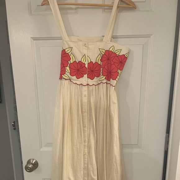 The Great. Applique Floral Horizon Sleeveless Midi Dress Cream Red - Picture 3 of 6